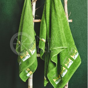 Cotton terry bath towel with leaves "GREEN"